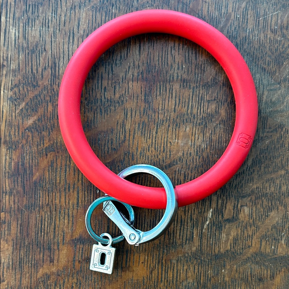 Red Silicone O-Ring key chain Bracelet